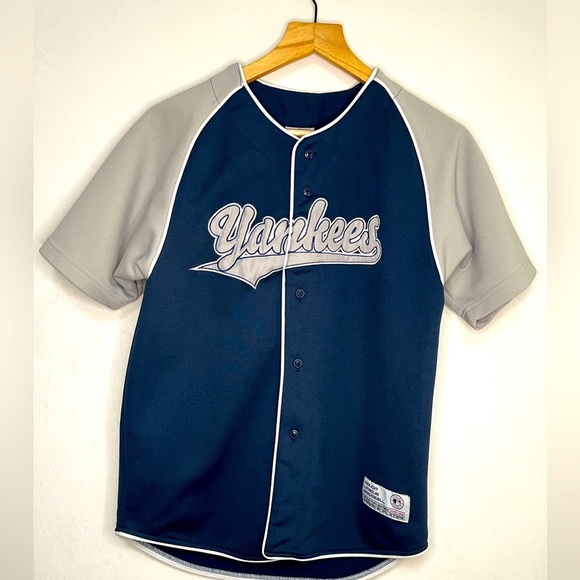 Yankees Derek Jeter Kids Baseball Jersey Size Large (12-14) - Picture 1 of 4